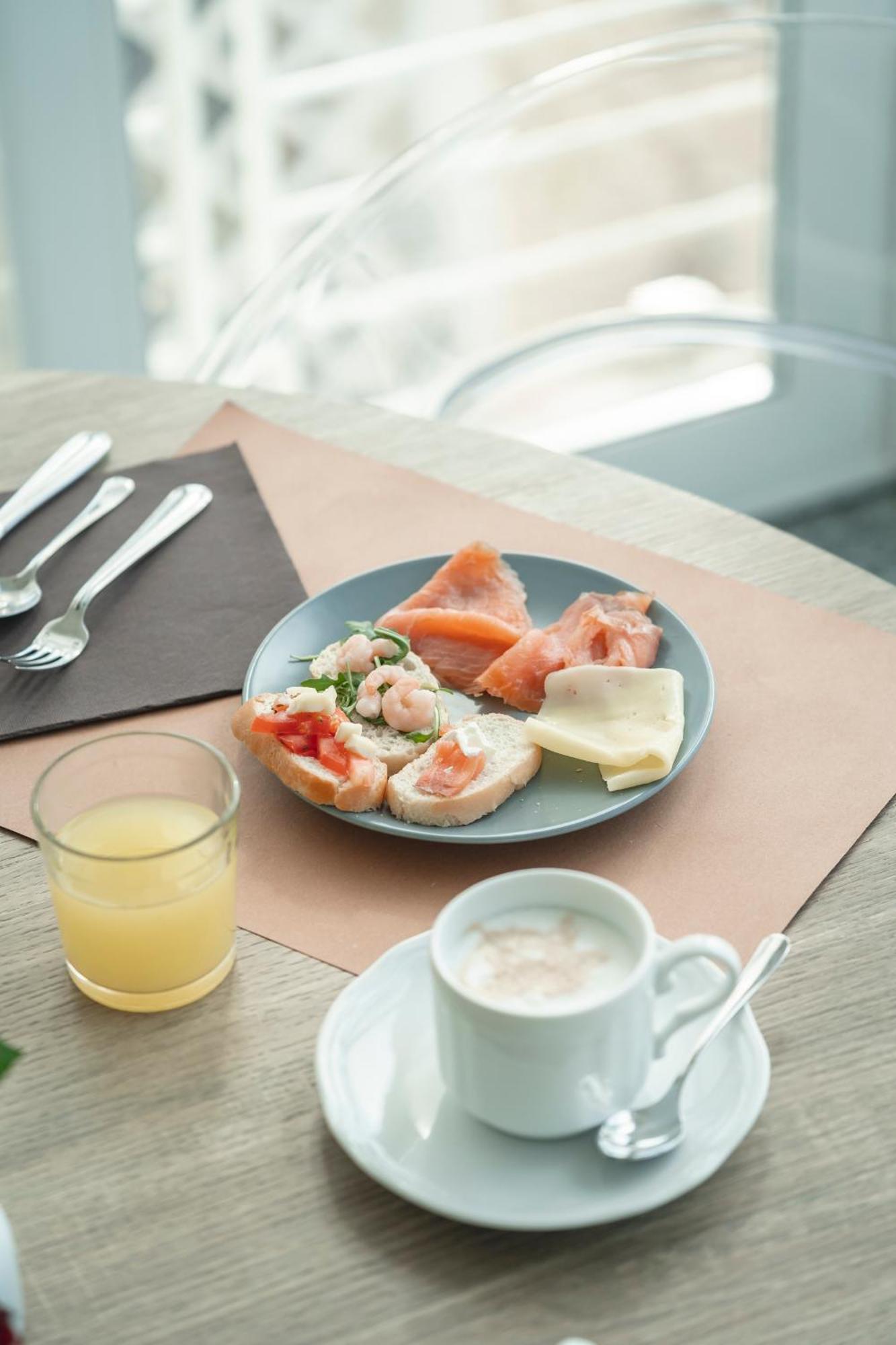 Capri 3 Stelle Superior 3*